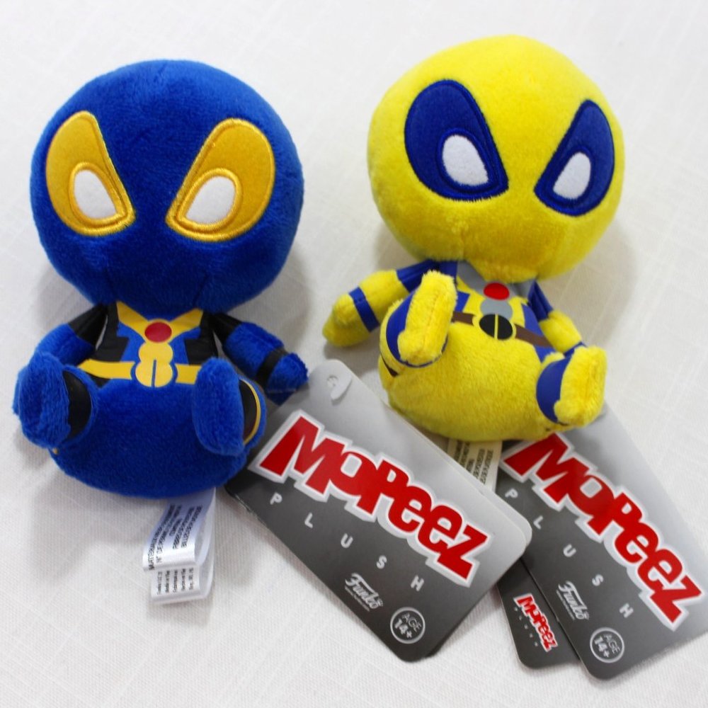 Funko Mopeez MARVEL Lot of 2, Yellow & Blue Deadpool NEW Plush Figures W/ Tags